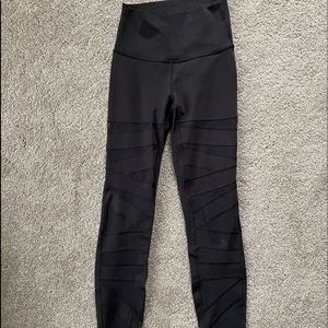 Lululemon mesh leggings